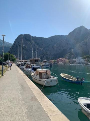 Sea View Panorama Apartment L Omiš Exterior foto